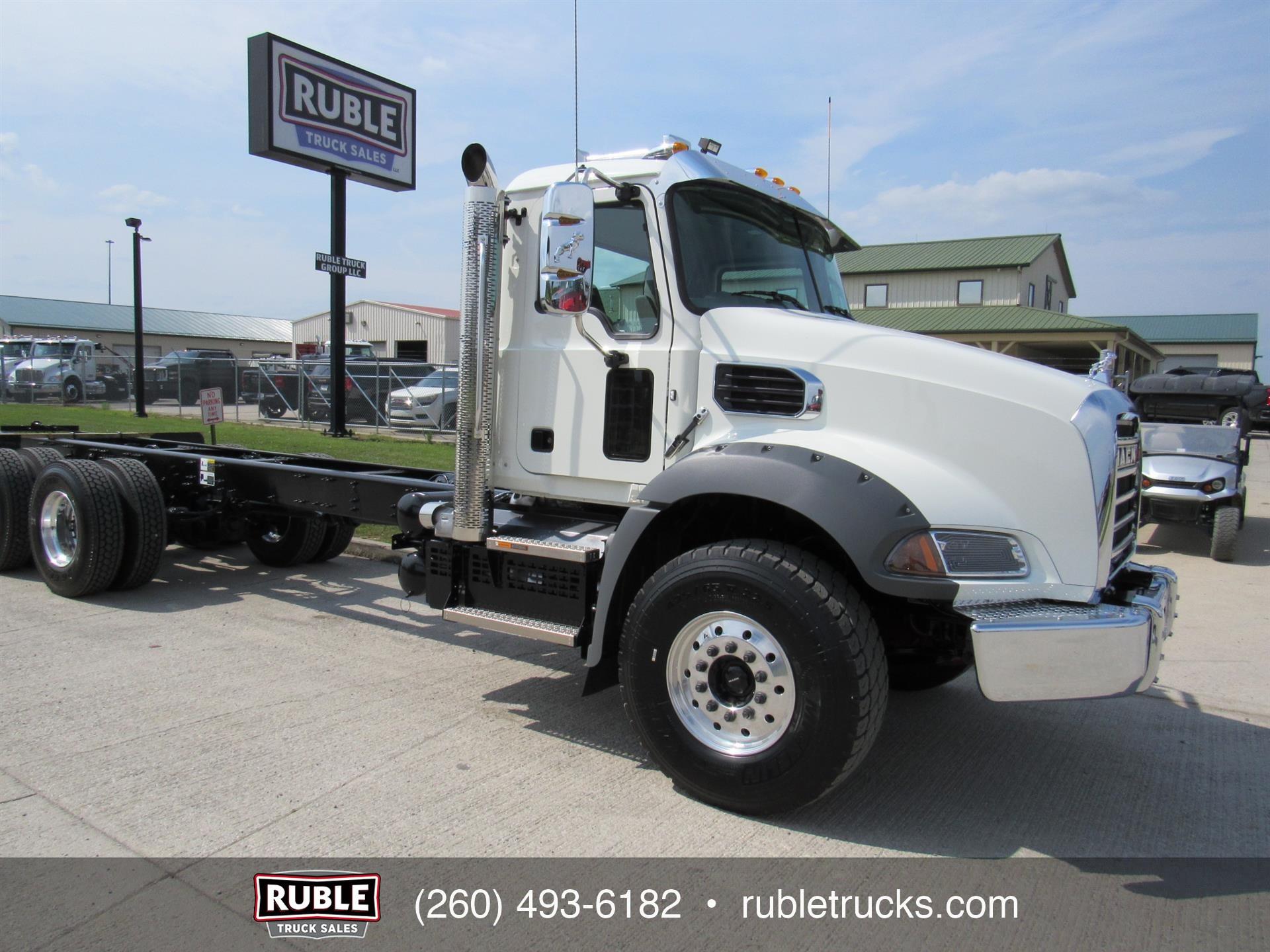 2026 Mack GR64B