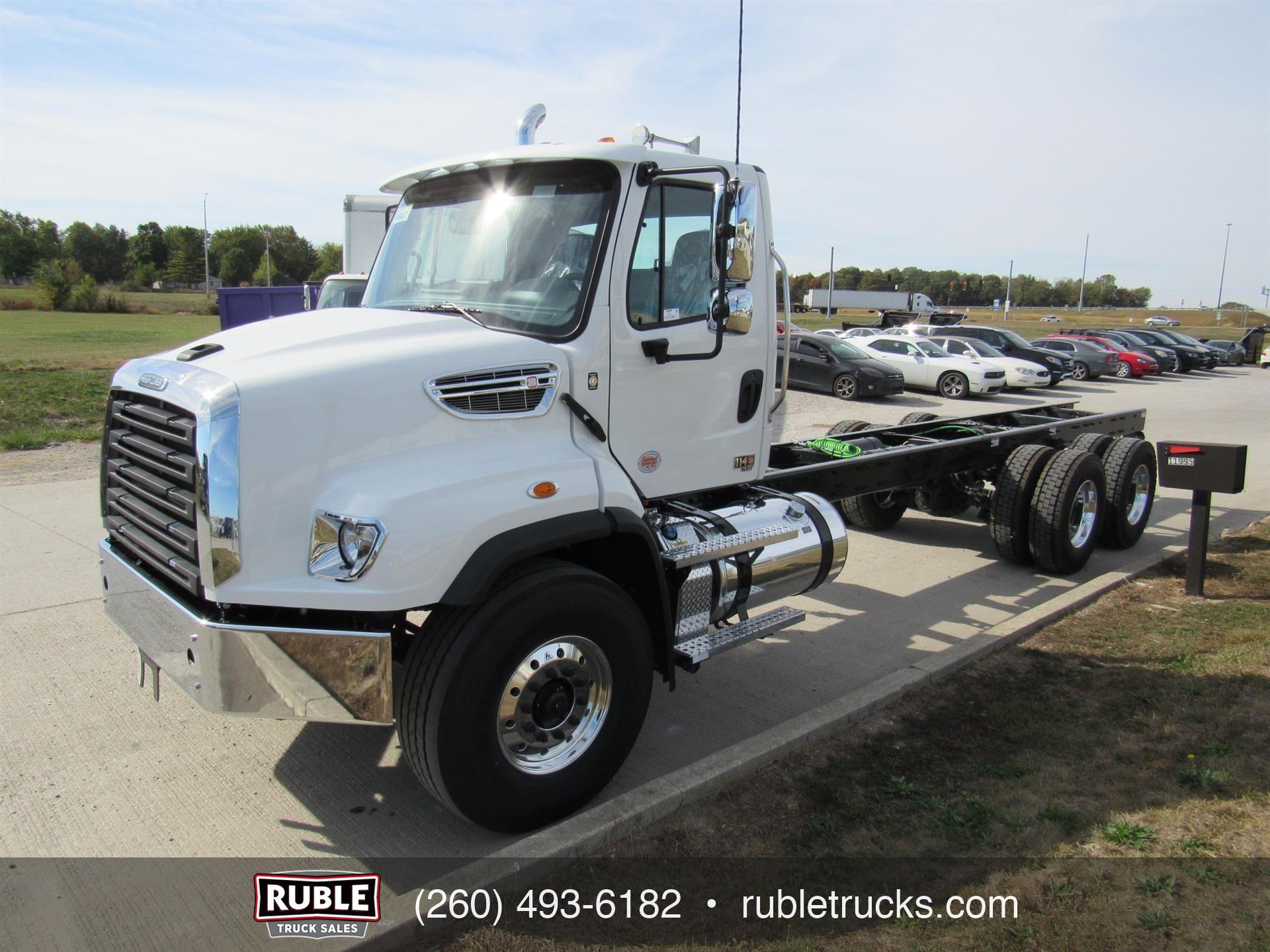 2026 Freightliner 114SD PLUS