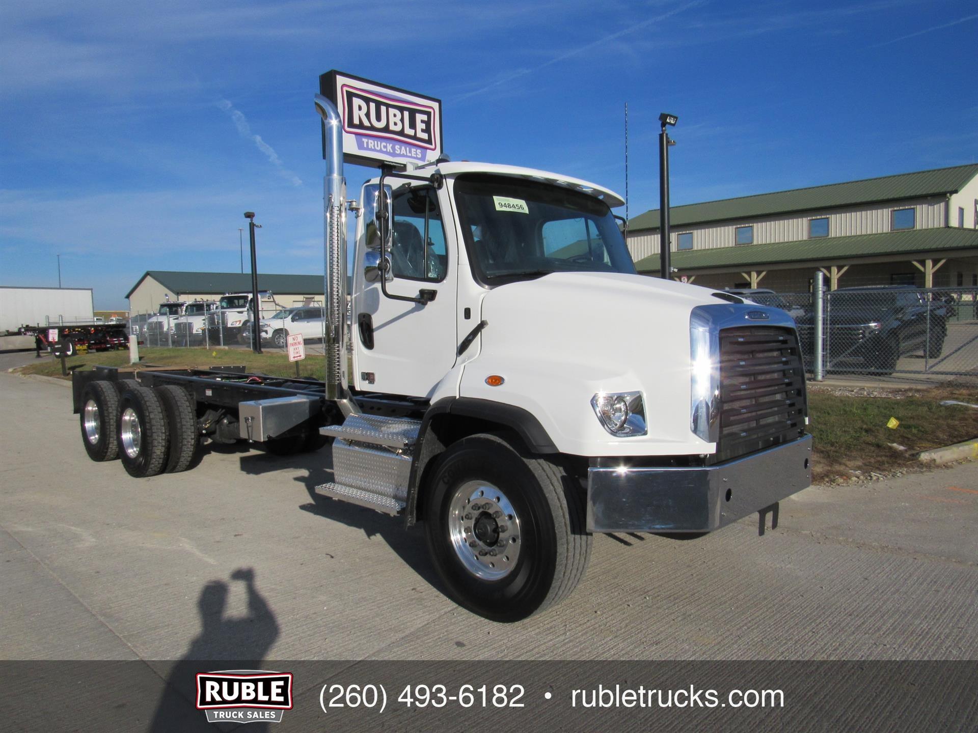 2026 Freightliner 114SD PLUS