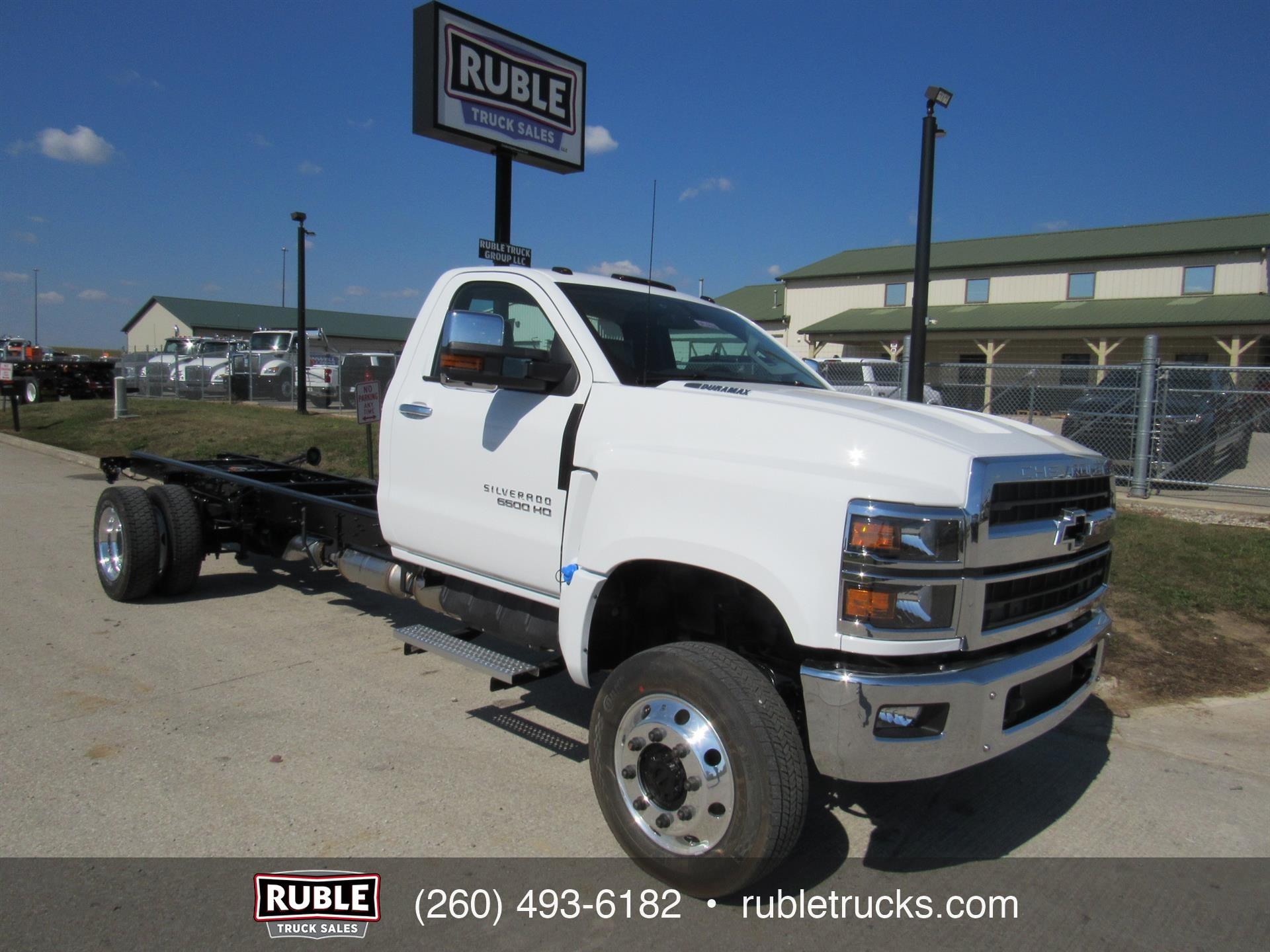 2025 Chevrolet 6500 4X4