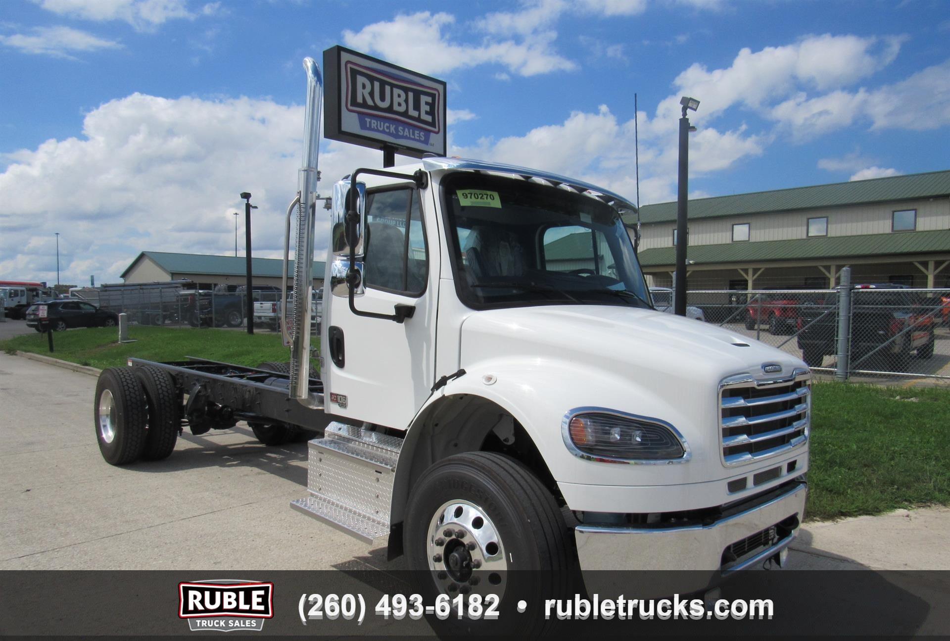 2027 Freightliner M2 106 BUSINESS CLASS
