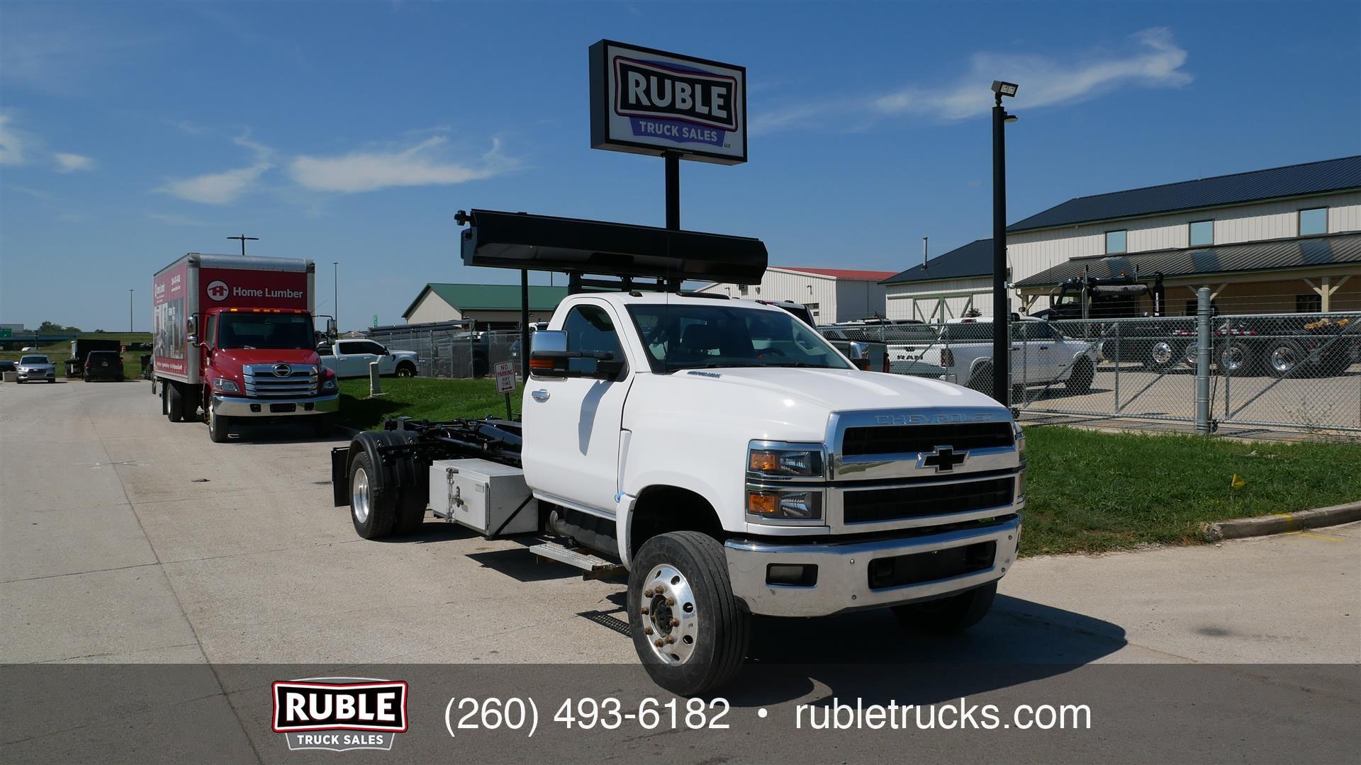 2023 Chevrolet 6500 4X4