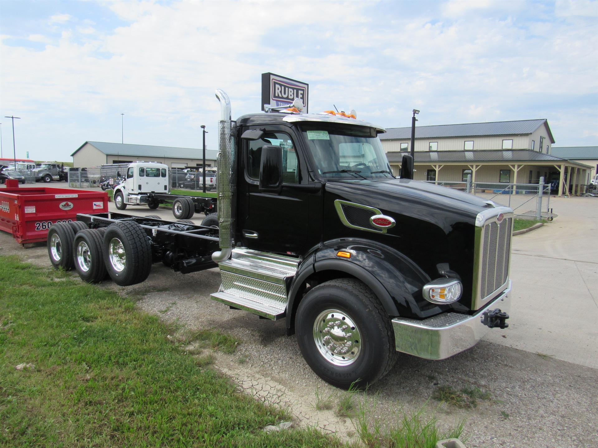 2027 Peterbilt 567