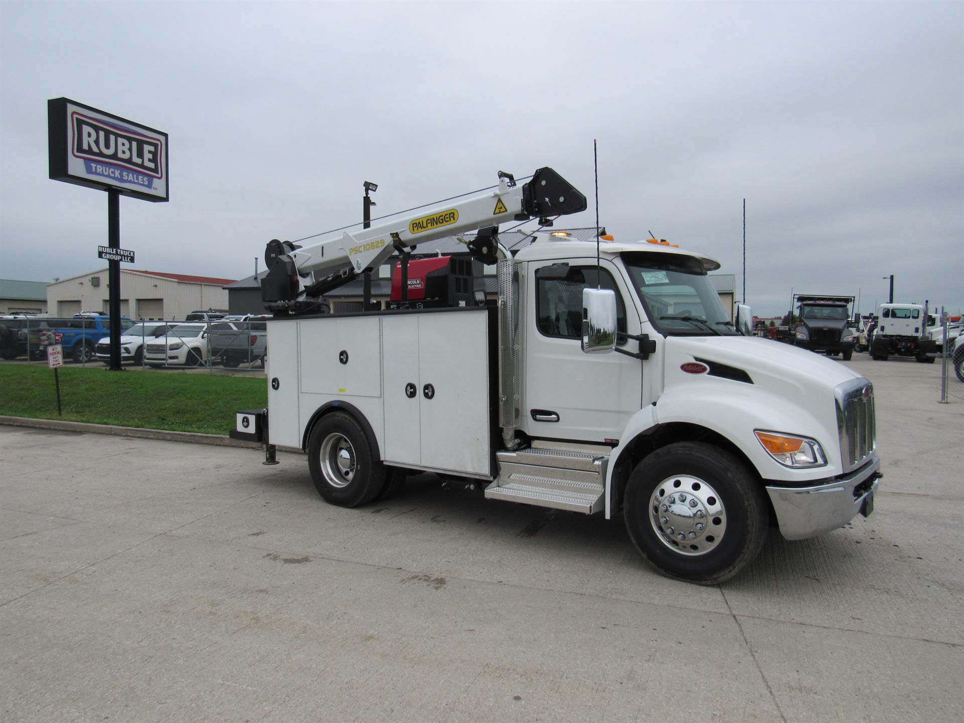 2027 Peterbilt 536