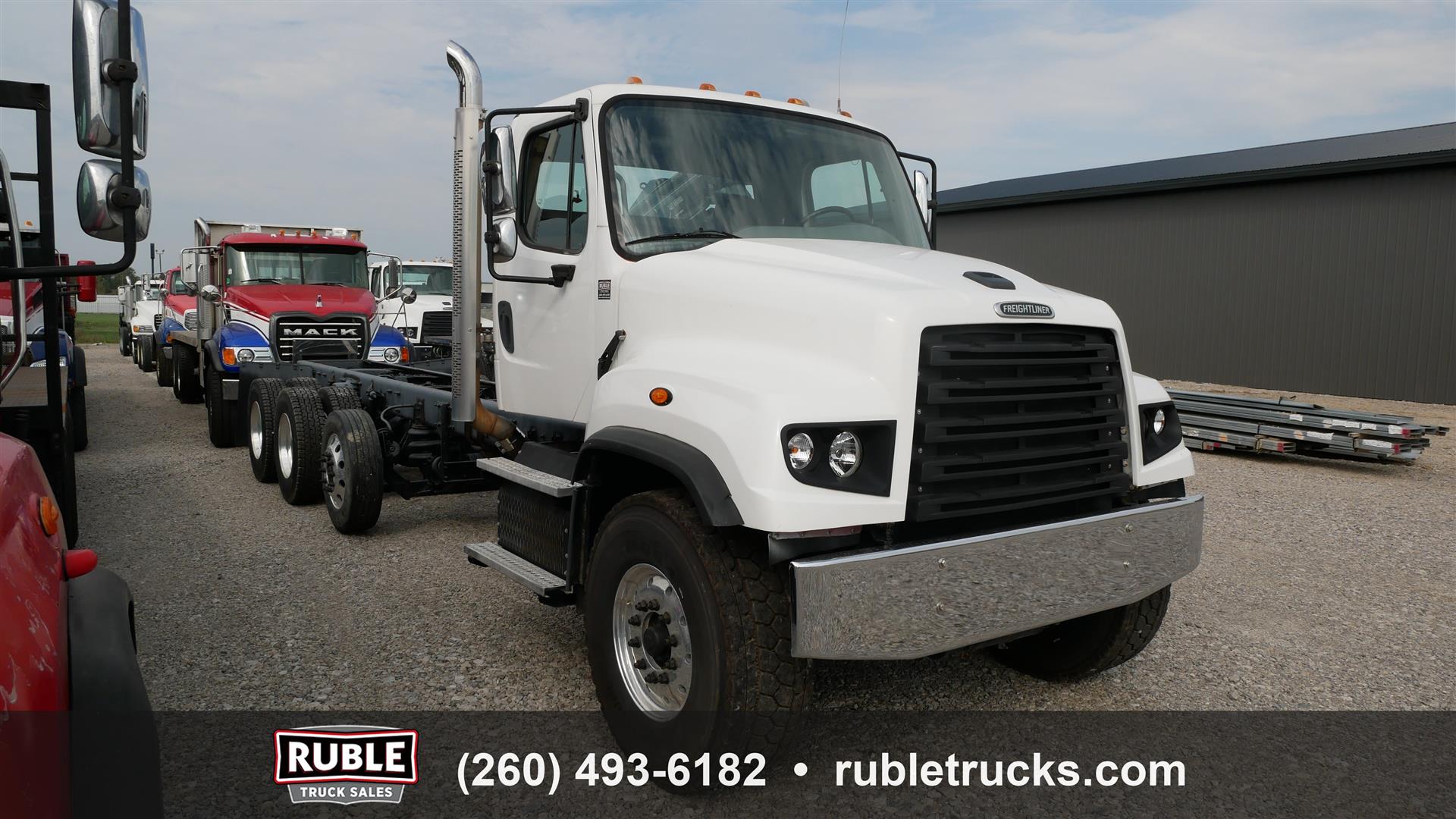 2013 Freightliner 114SD