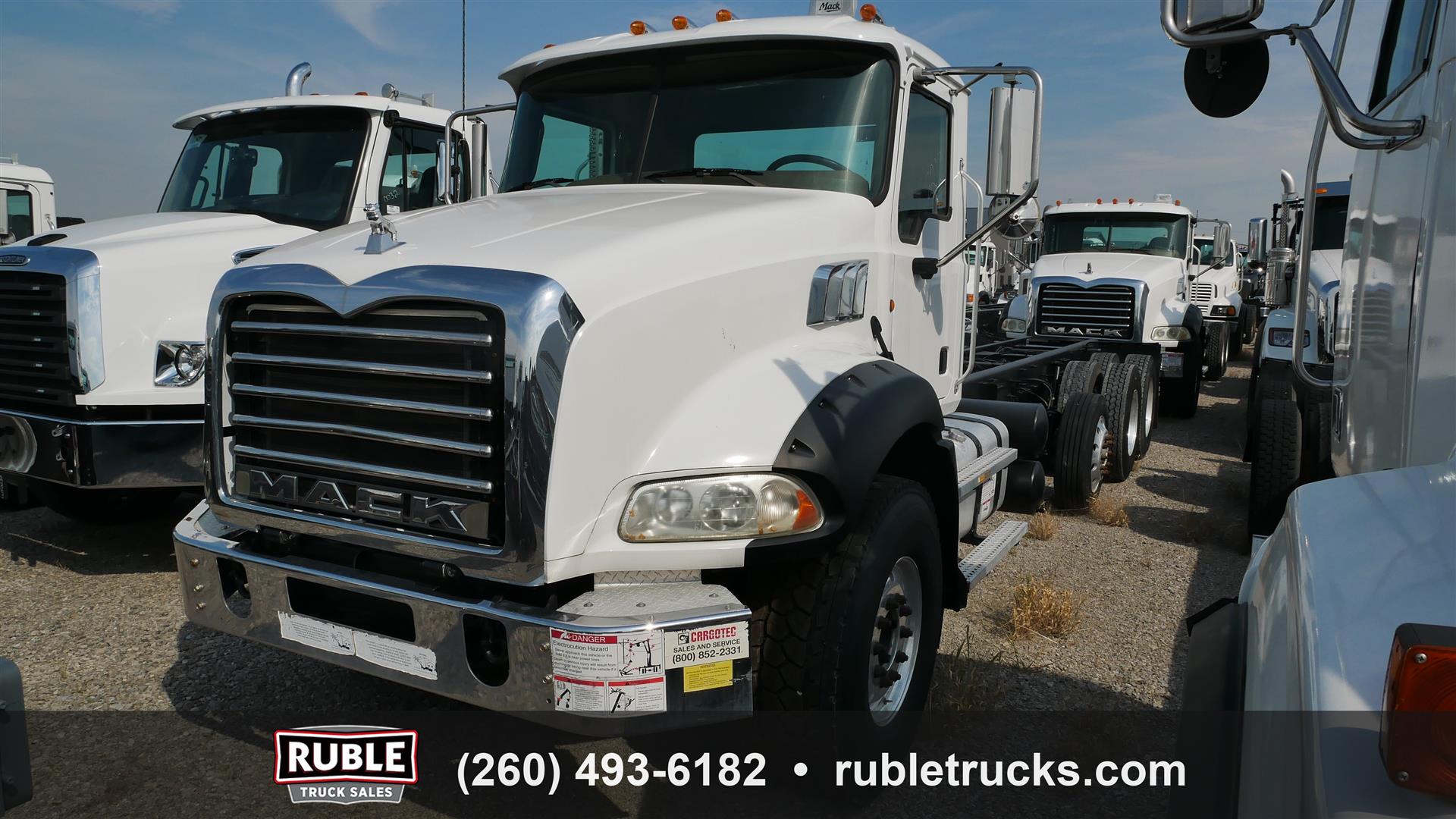 2014 Mack GU813