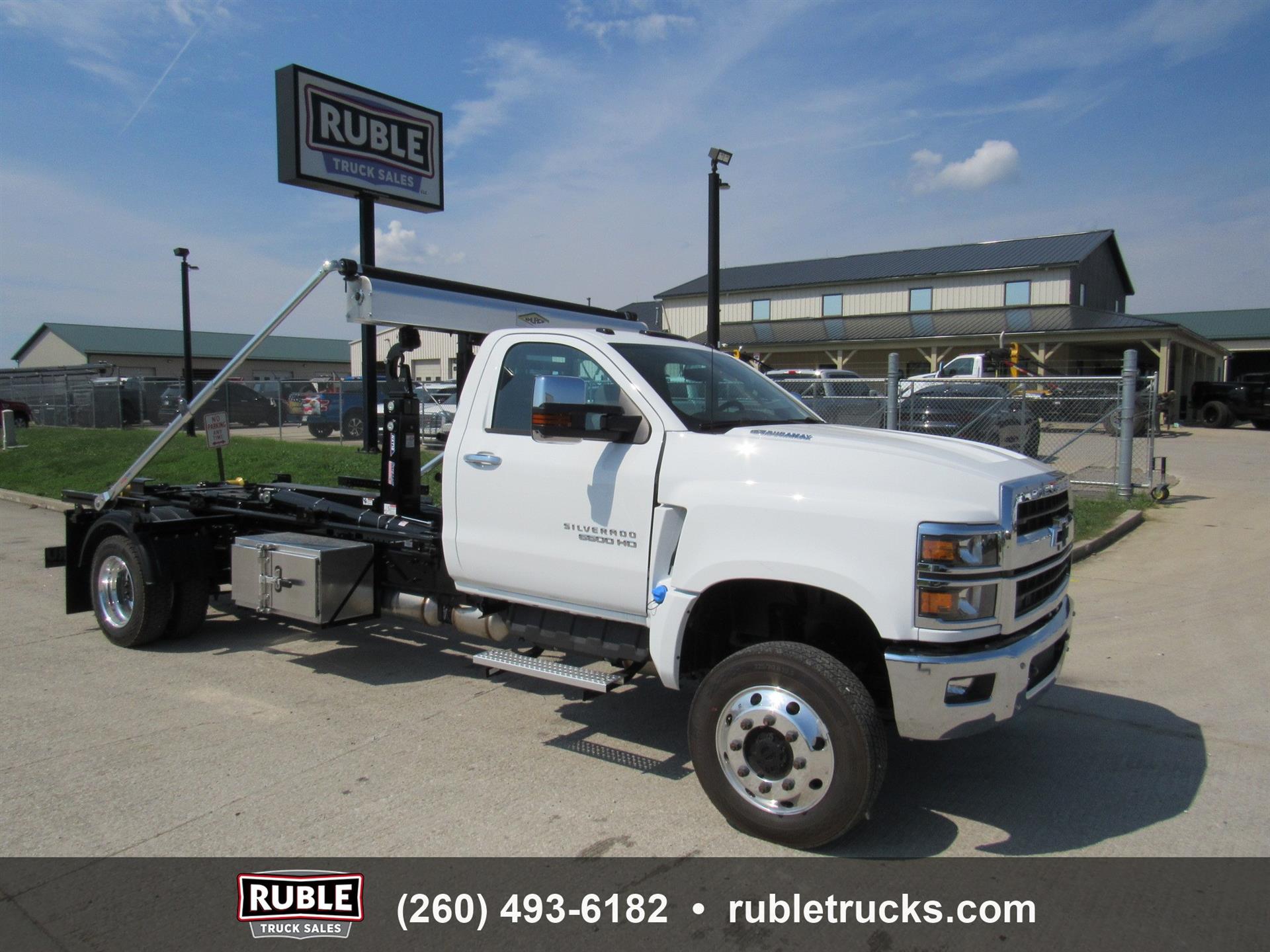 2025 Chevrolet 6500 4X4