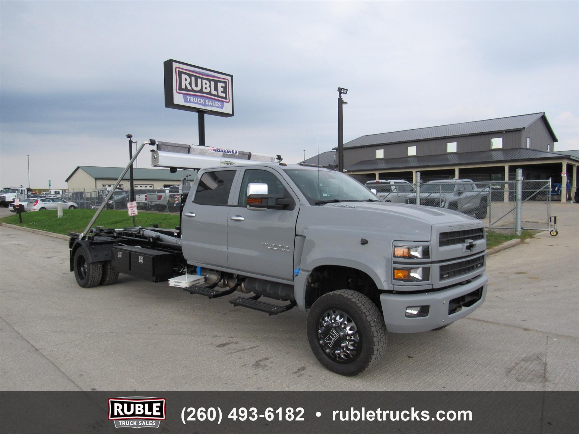 2025 Chevrolet 6500 4X4