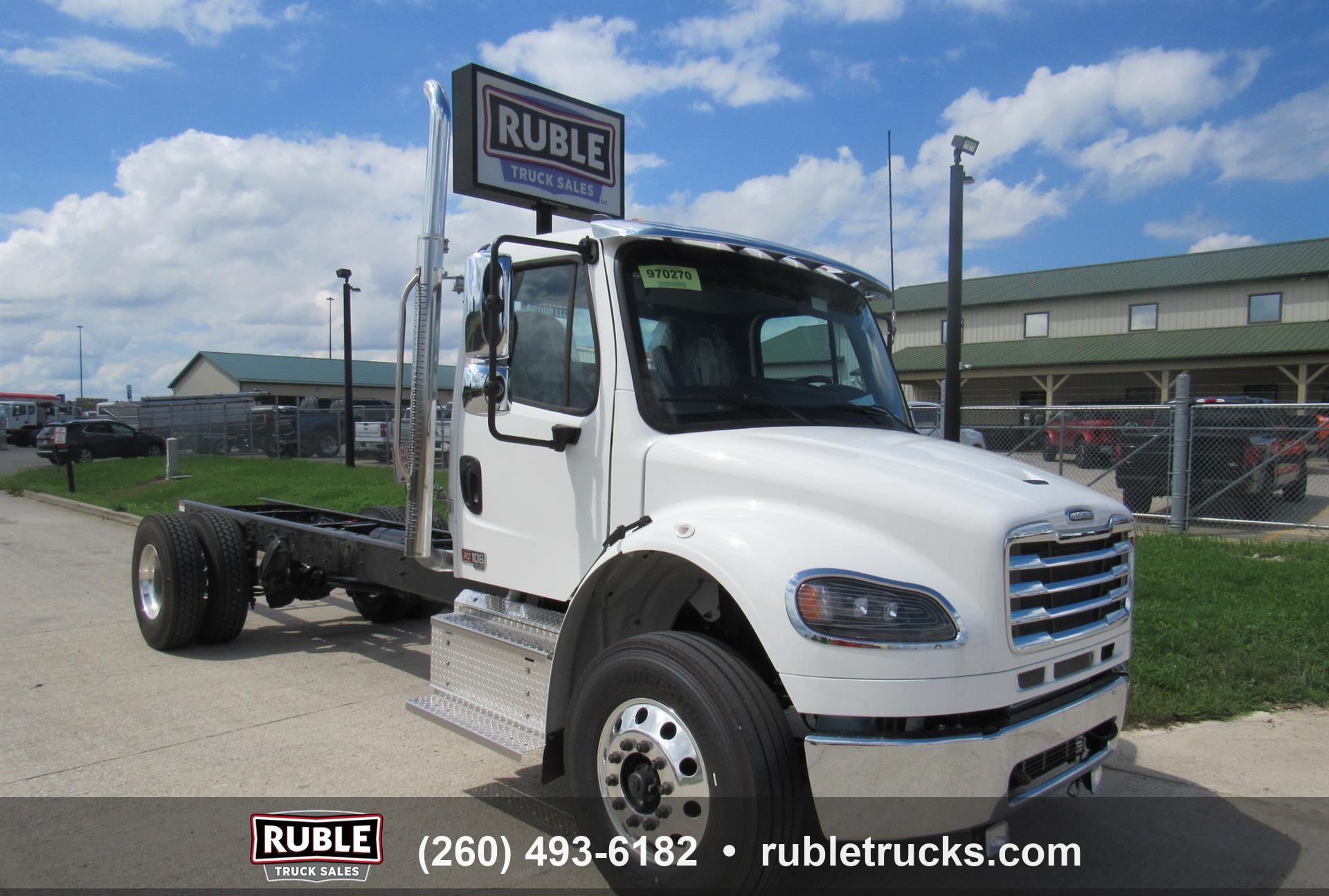 2027 Freightliner M2 106 BUSINESS CLASS