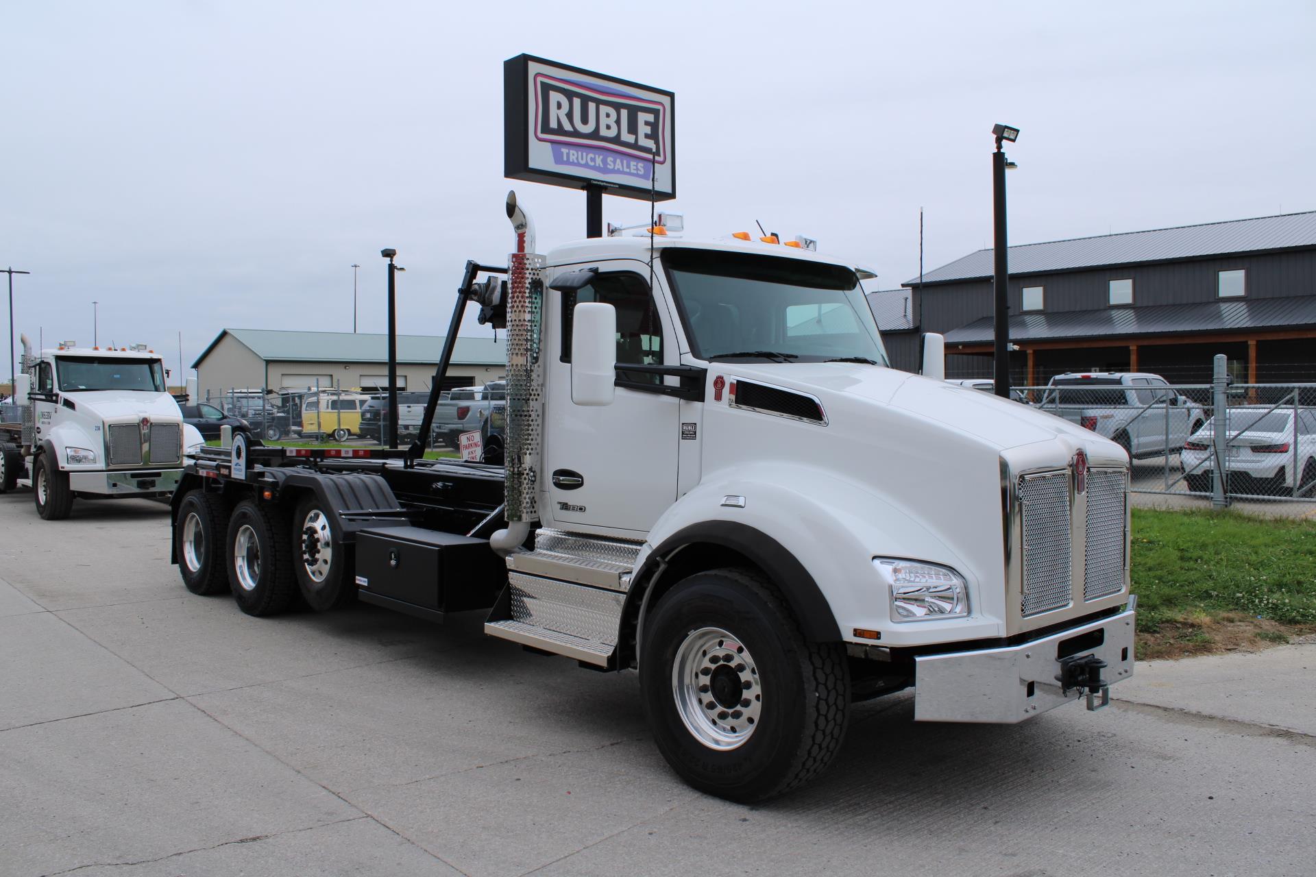 2026 Kenworth T880