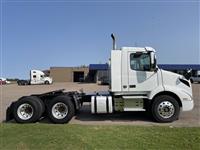 2018 Volvo VNR64T300