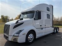 2023 Volvo VNL64T860