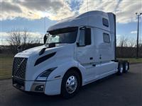 2023 Volvo VNL64T860