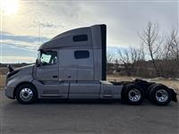 2025 Volvo VNL64T760