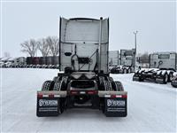 2023 Volvo VNL64T860