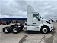 2026 Volvo VNL64T300