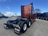 2022 Volvo VNL64T860