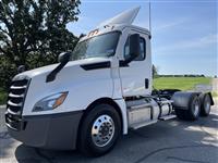 2021 Freightliner CA126