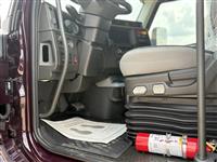 2026 Volvo VNL64T860