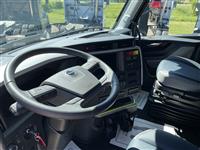 2026 Volvo VNL64T860