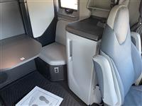 2026 Volvo VNL64T860