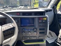 2026 Volvo VNL64T860