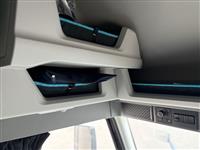 2025 Volvo VNL64T860