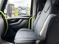 2025 Volvo VNL64T860