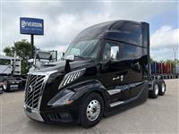 2025 Volvo VNL64T860