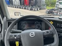2023 Volvo VNL64T860