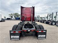 2022 Volvo VNL64T860