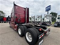 2022 Volvo VNL64T860