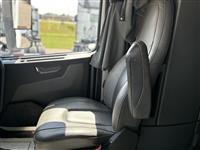 2024 Volvo VNL64T860