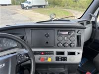 2020 Freightliner CA126