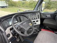 2020 Freightliner CA126