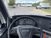 2020 Freightliner CA126