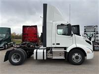 2024 Volvo VNR42T300