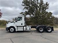 2021 Freightliner CA126