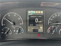 2021 Freightliner CA126