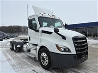 2021 Freightliner CA126