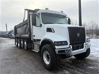 2026 Volvo VHD104F300