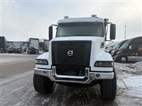 2026 Volvo VHD104F300