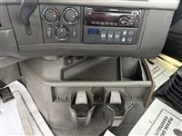 2020 Volvo VNL64T300