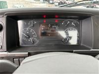 2020 Volvo VNL64T300