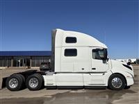 2024 Volvo VNL64T860