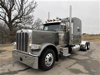 2021 Peterbilt 389