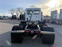 2022 Freightliner CA116