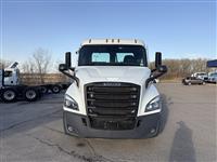 2022 Freightliner CA116