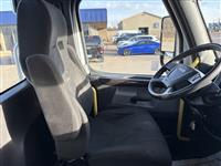 2022 Freightliner CA116