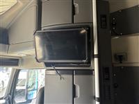 2022 Volvo VNL64T860